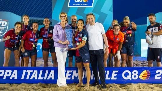 La premiazione del Cagliari beach soccer