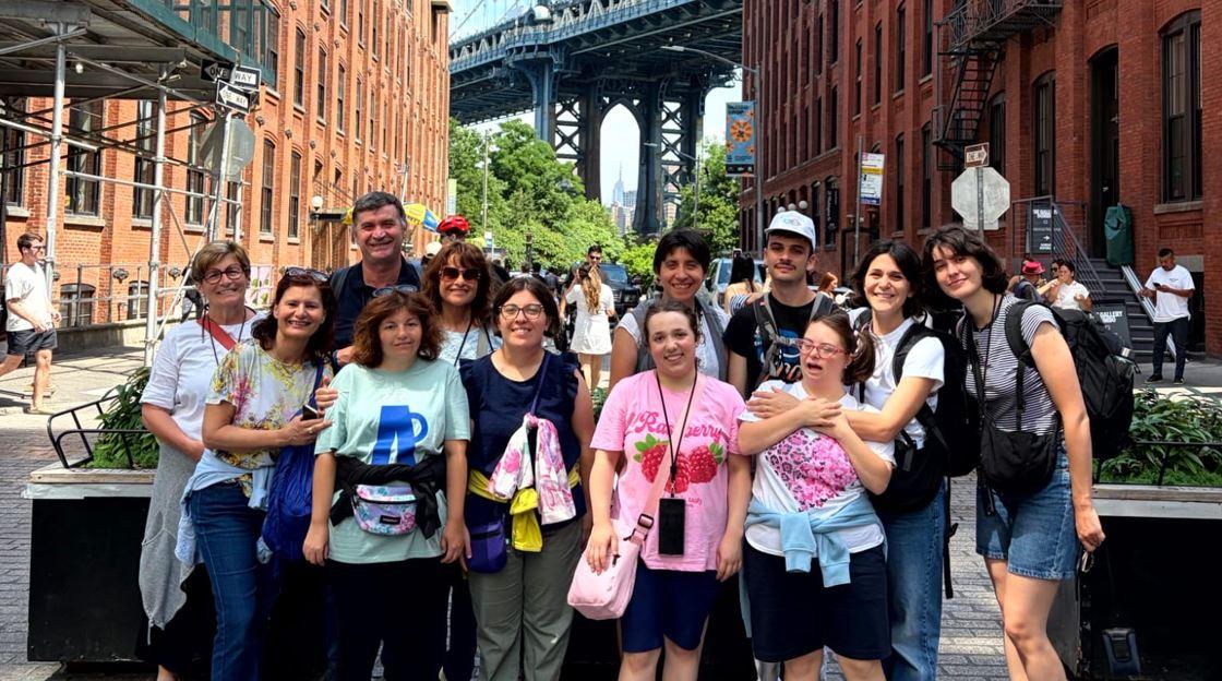Sala da Tè Solidale, Cento racconta l’inclusione a New York