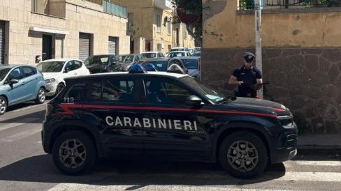 Sassari, palpeggia due sconosciute in pieno giorno: arrestato un uomo