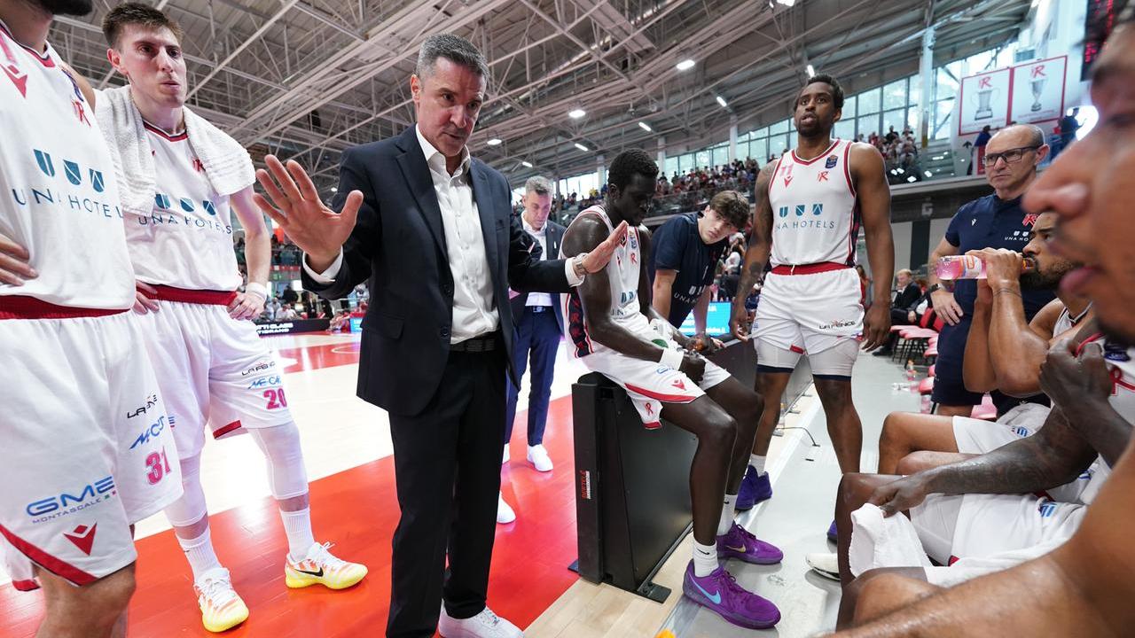 Pallacanestro Reggiana, mercato: due play, una guardia e un centro, ecco le prossime mosse della Una Hotels