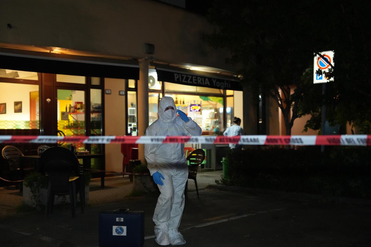 Dalle teorie sui complotti alla paura di farsi rubare l’anima: chi è Andrea Pellati, l’assassino di Raffaele Stipa