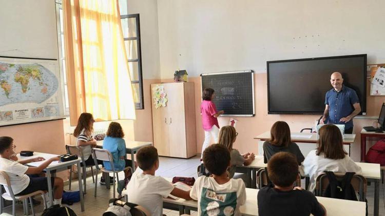 Scuola e abuso dei contratti a termine, condannato il ministero dell’Istruzione – La vicenda