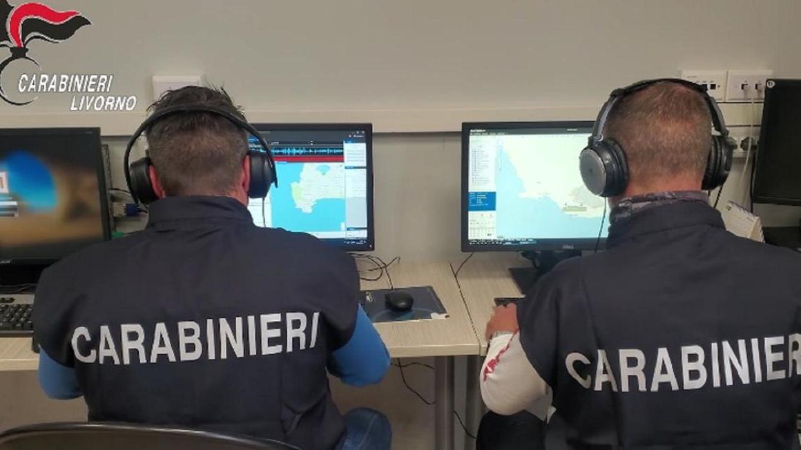 Due carabinieri al lavoro (foto d'archivio)