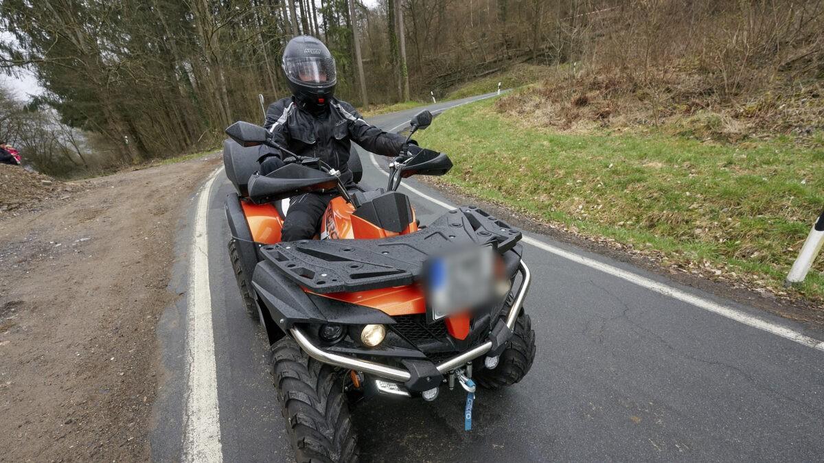 Quad finisce in un dirupo, tre morti: una vittima perse il fratello nello stesso modo – Cosa è successo