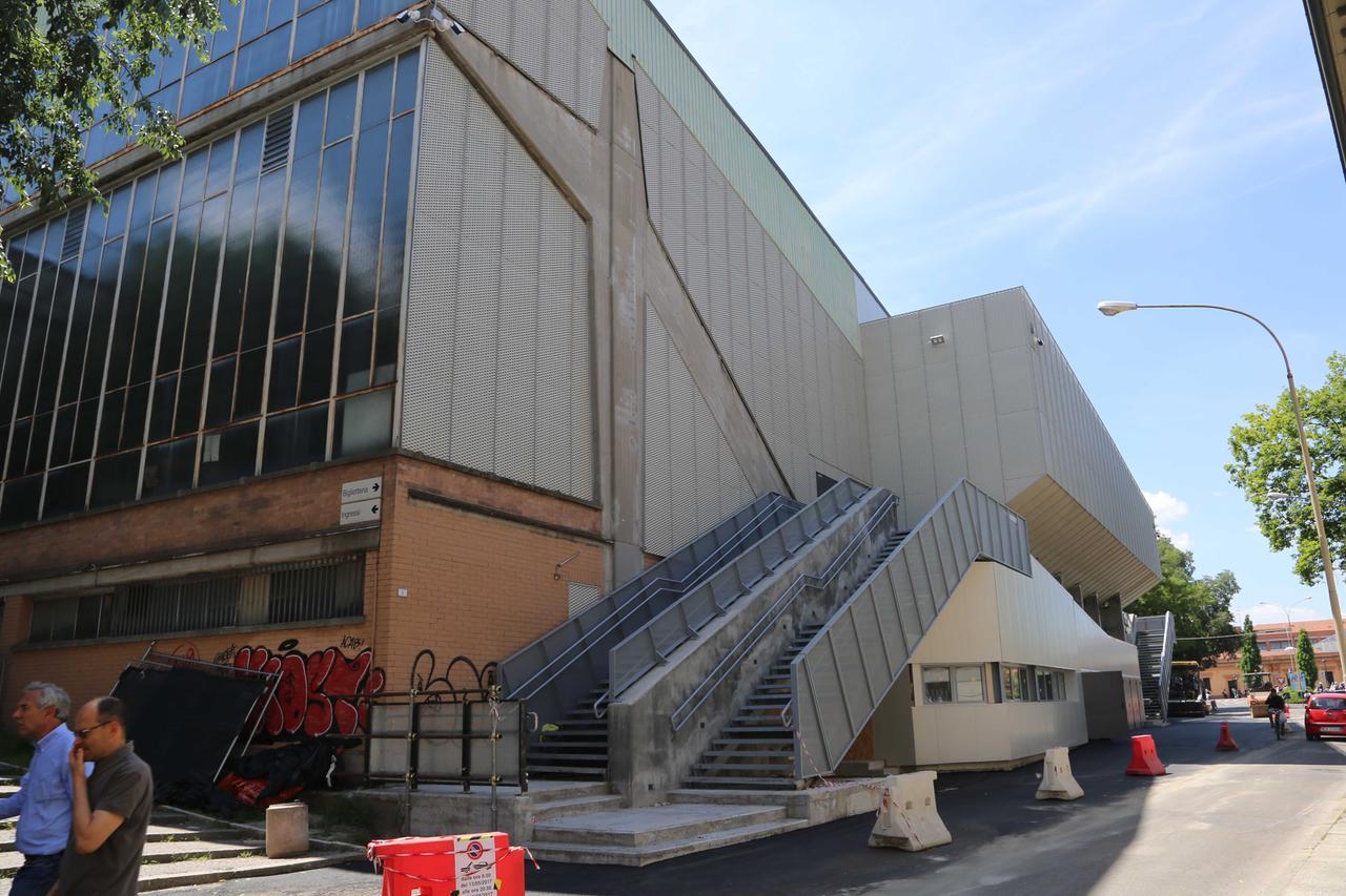 PRESENTAZIONE LAVORI PALASPORT AMPLIAMENTO A 4600 POSTI