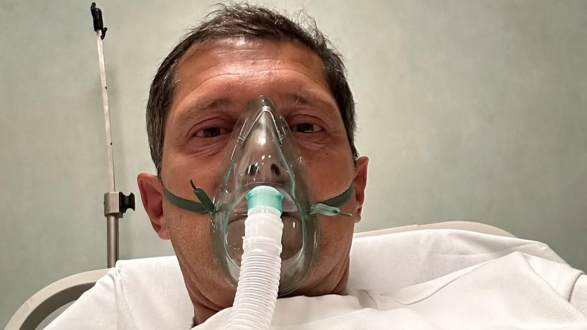 Aldo Montano in shock anafilattico dopo una cena al ristorante: «La mia vita appesa a un filo» – Che cosa è successo