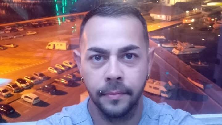 Morto nell’incendio del suo appartamento: chi è la vittima