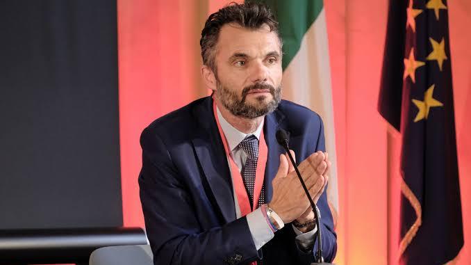Il sindaco Matteo Biffoni