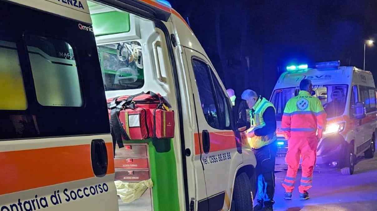 Due ambulanze della Svs (foto d'archivio)
