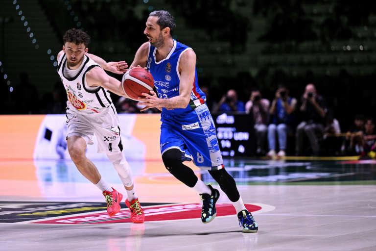 Pallacanestro Reggiana, mercato: suggestione Della Valle? L’ex biancorosso non vuole andare a Roma