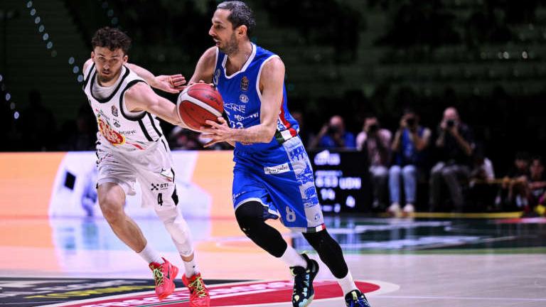 Pallacanestro Reggiana, mercato: suggestione Della Valle? L’ex biancorosso non vuole andare a Roma