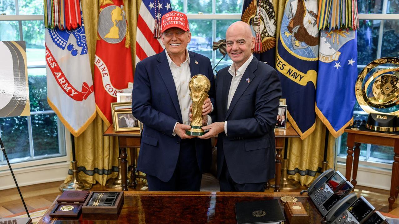 Squalifica a Balogun annullata, Trump: «Ho chiamato io Infantino, l’arbitro è un po’ sospetto»