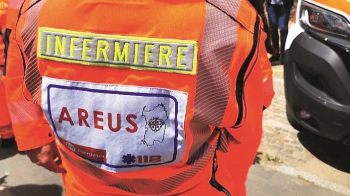 Platamona, si sente male mentre fa jogging e si accascia: uomo salvato da un infermiere fuori servizio – Chi è