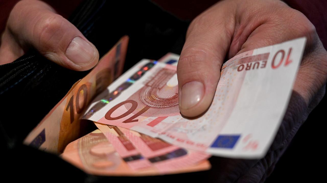 Stipendi 2026: ecco tutti i bonus in busta paga tra rinnovo Ccnl, turni di notte e straordinari