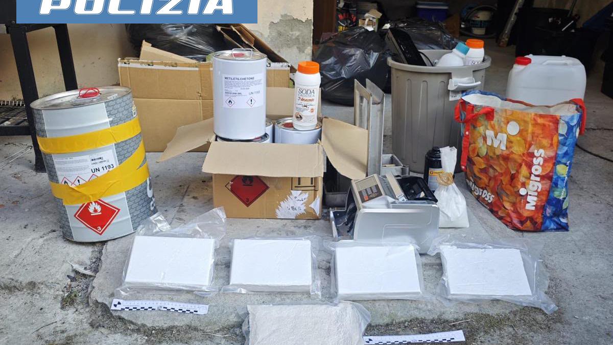 Dalle strade di Ferrara al Novarese: sequestrati 4,8 chili di cocaina