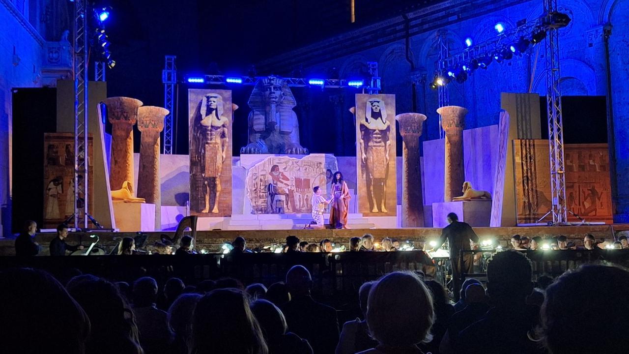 Tre sere d'opera tra le pietre di Massa Marittima