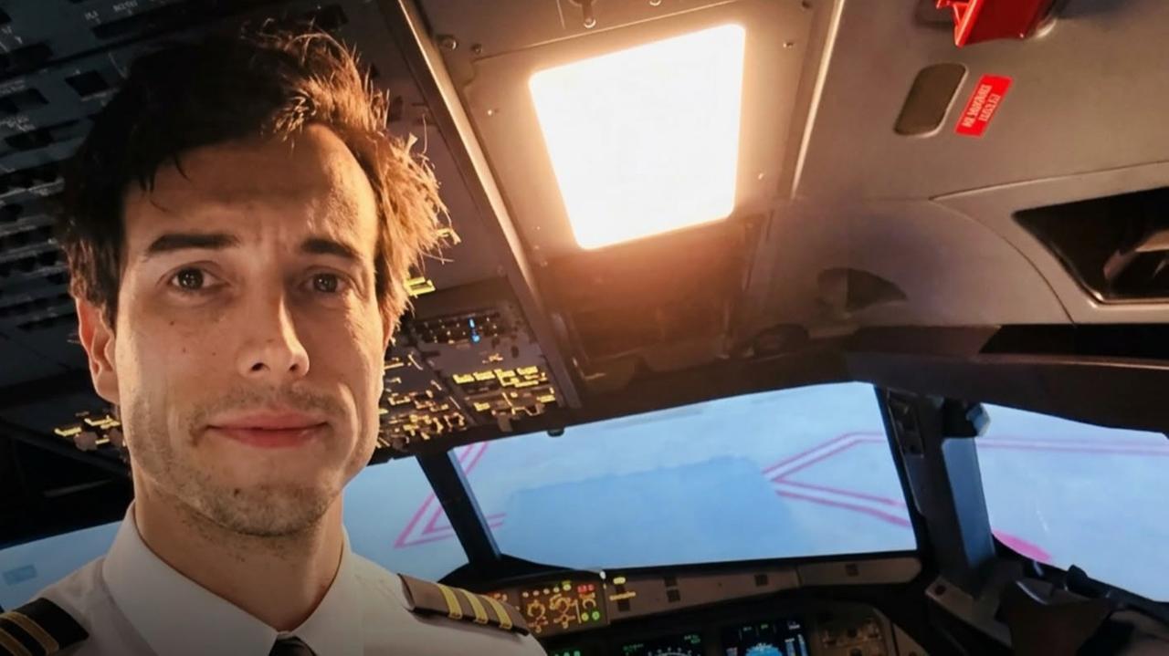
	Leandro Bertazzo, istruttore di volo argentino

