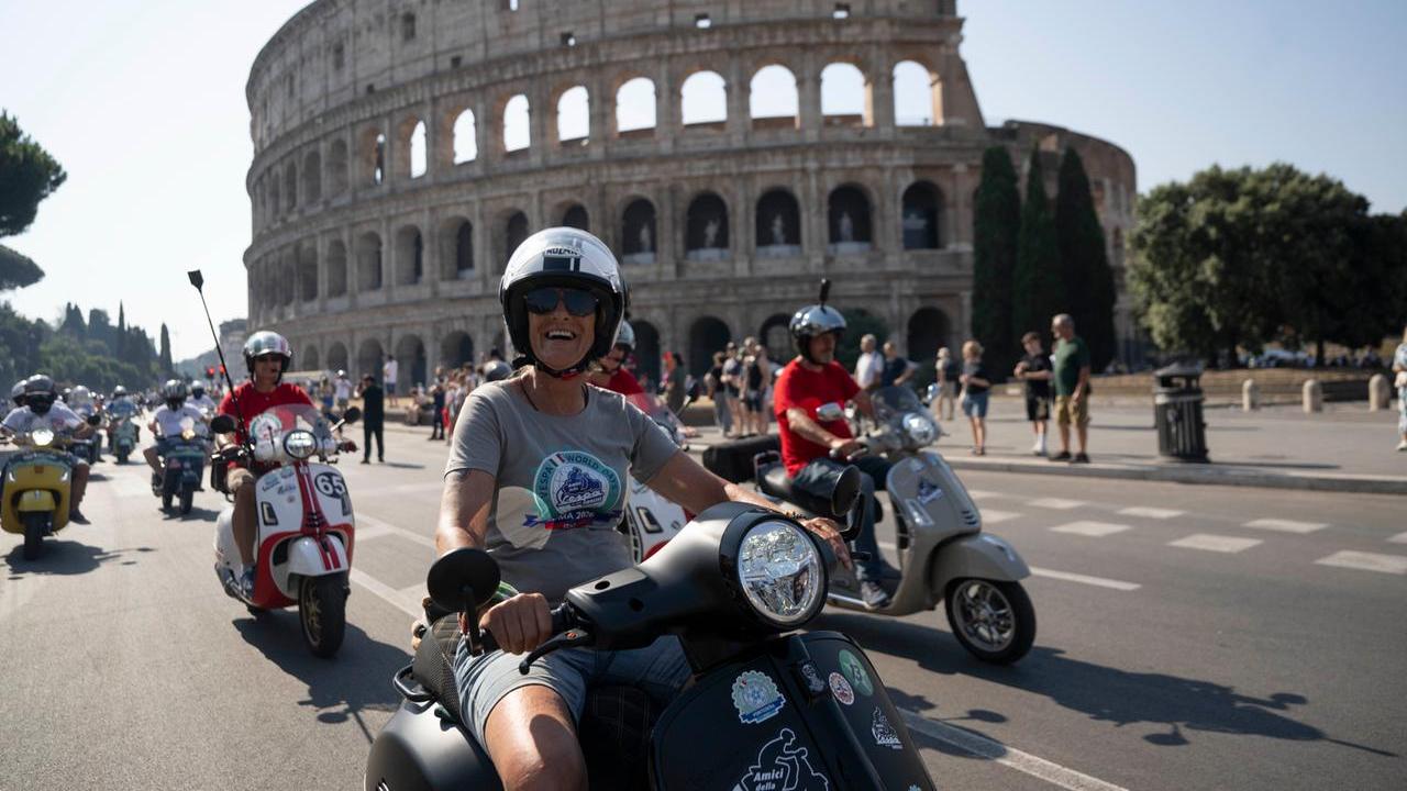 L'ultima Vespa Parade