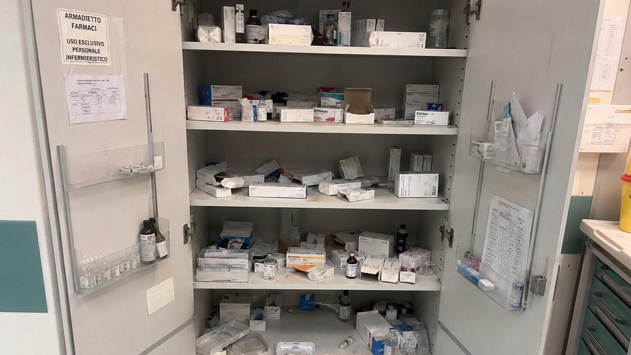 Ferrara, ruba i farmaci per darli all’amica: coppia denunciata al Pronto Soccorso