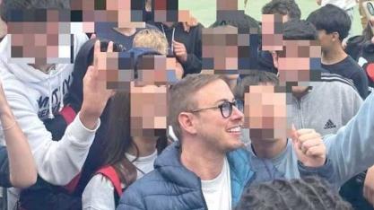 Pornoattore Max Felicitas all’Isis, scuola condannata: ora dovrà risarcire la prof che protestò
