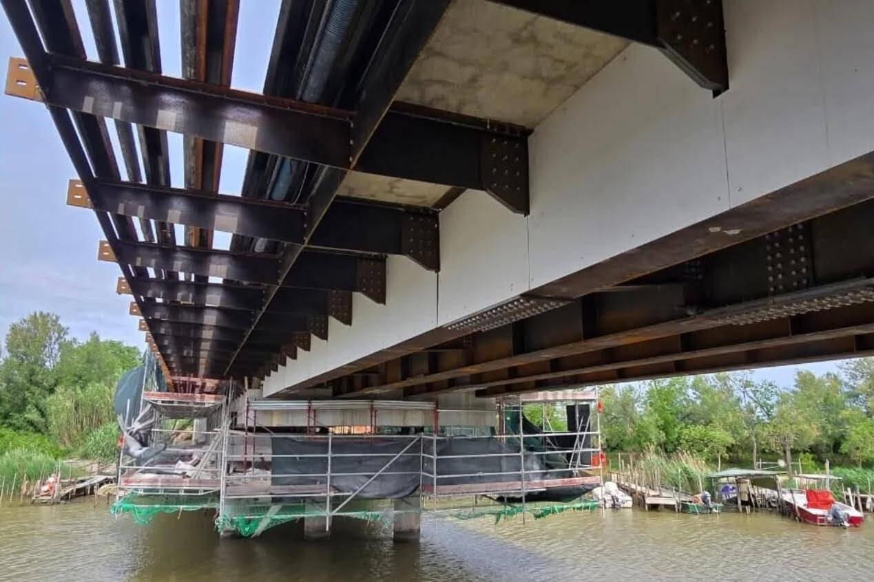 Po di Volano, aperto al transito il nuovo ponte lungo la SP54: rimosso il senso unico alternato