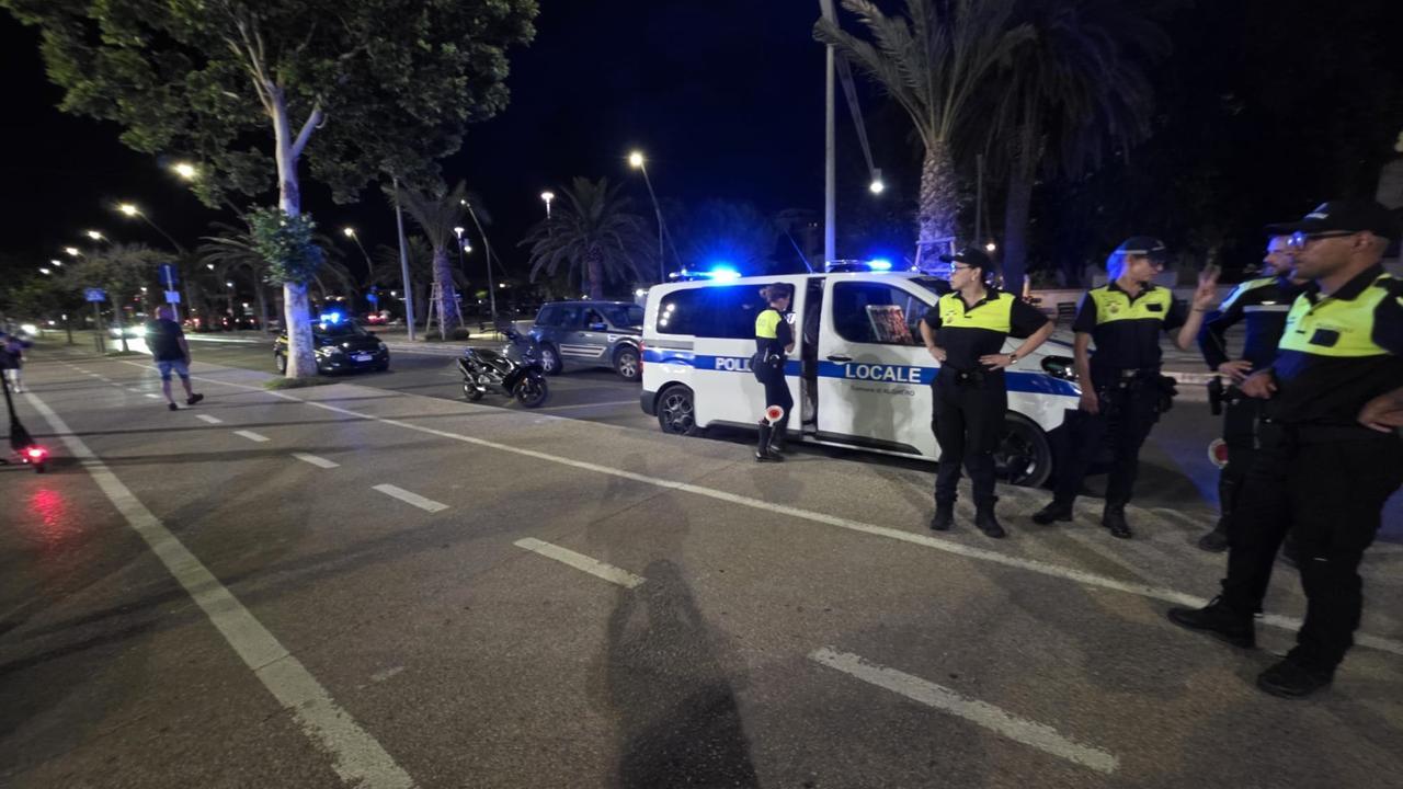 Alghero, maxi operazione di Guardia di finanza e Polizia locale: denunciati diversi ambulanti