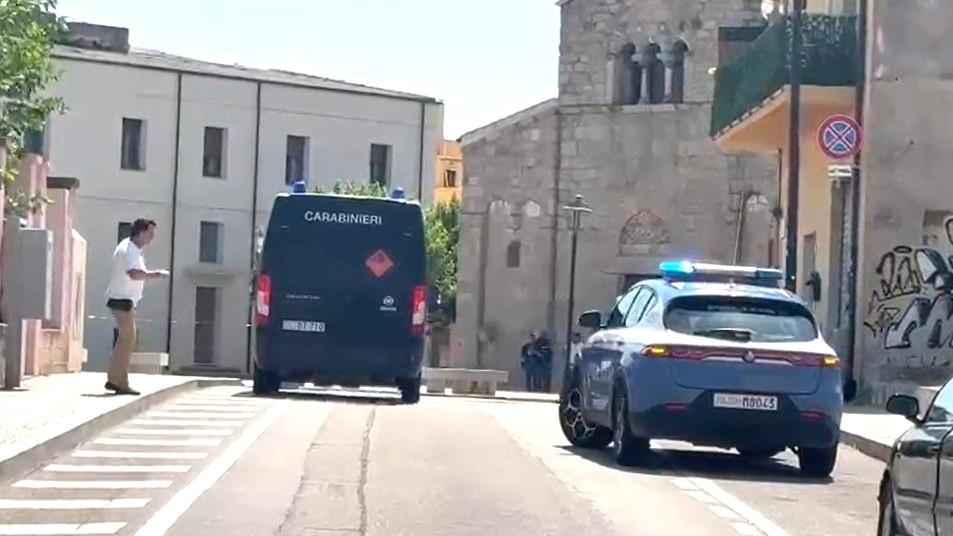 Olbia, l’allarme pompa diventa allarme bomba e a San Simplicio arrivano cinofili e artificieri: ecco cosa è successo