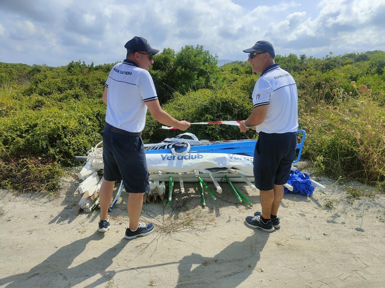 Occupazione abusiva della spiaggia, denunciato un albergatore