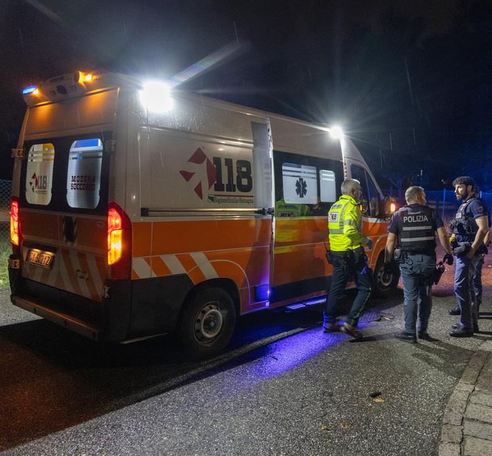Parco Ferrari, ragazzo con il volto tumefatto rifiuta le cure e fugge