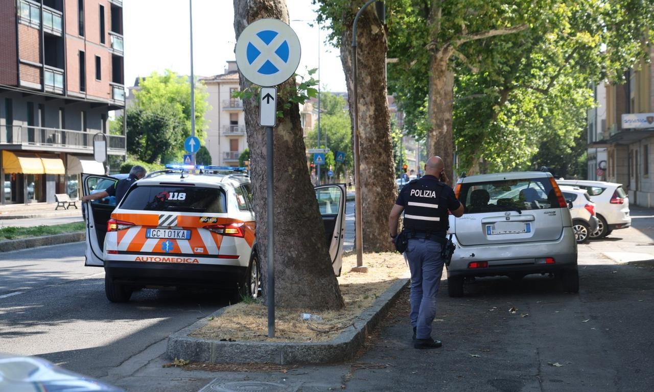 Tragedia in via Giardini: anziana trovata morta nell’auto parcheggiata