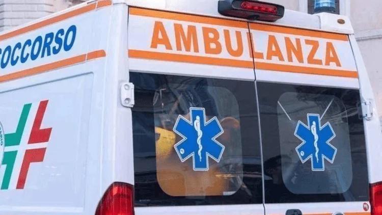 Panico in una spiaggia dell’Oristanese, rischia di annegare per recuperare un pallone: l’intervento in extremis di un poliziotto eroe