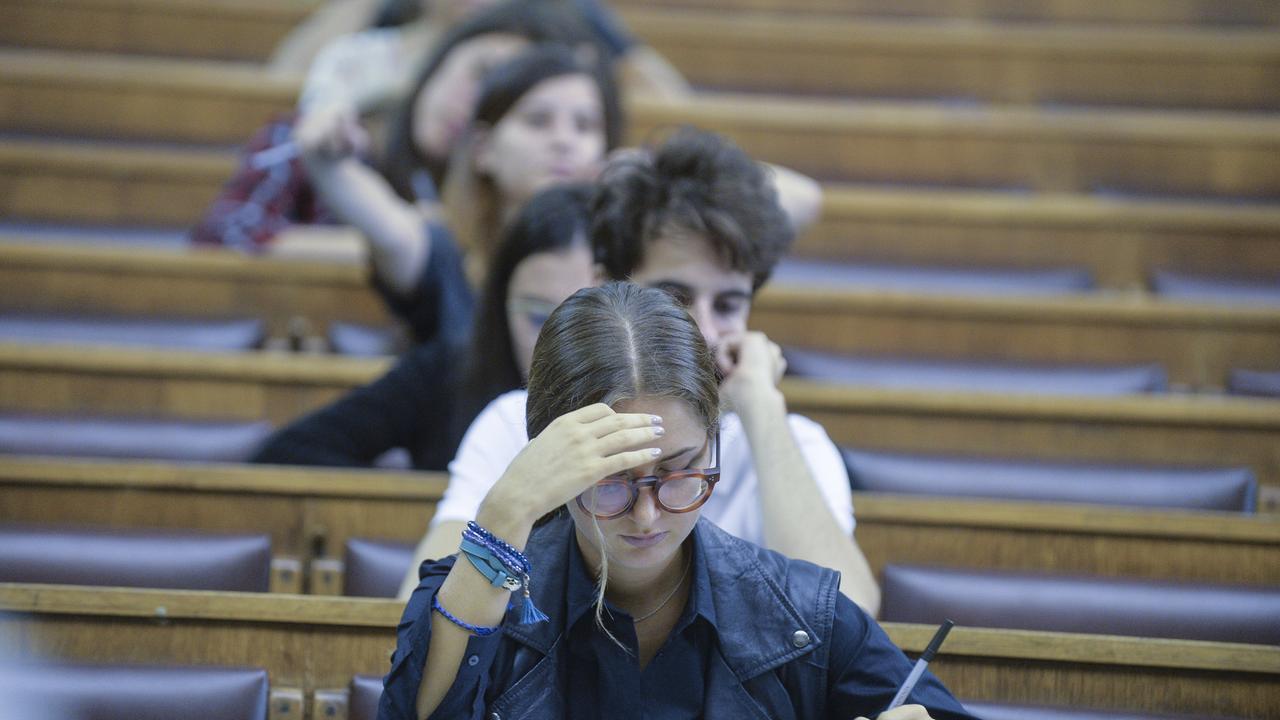 Medicina, al via le iscrizioni al semestre filtro 2026/2027: data, costo e come prepararsi