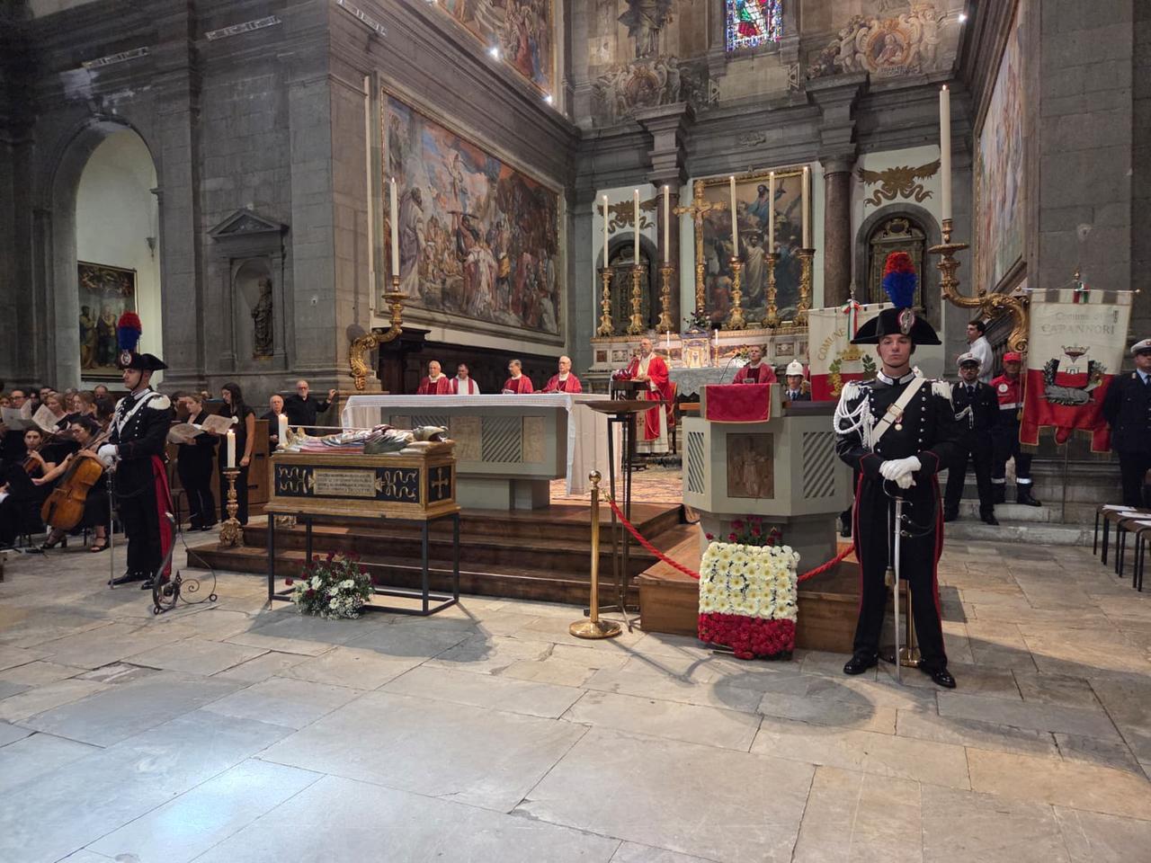 Lucca, monsignor Giulietti sprona la comunità: «Non abbiate paura»