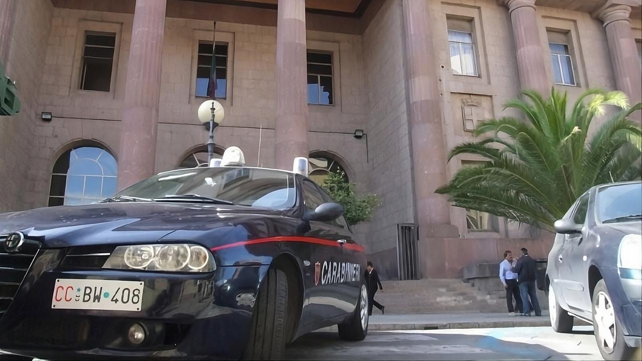 Sassari, carabiniere trova un portafoglio ma lo restituisce senza soldi: indagato per furto aggravato – La vicenda