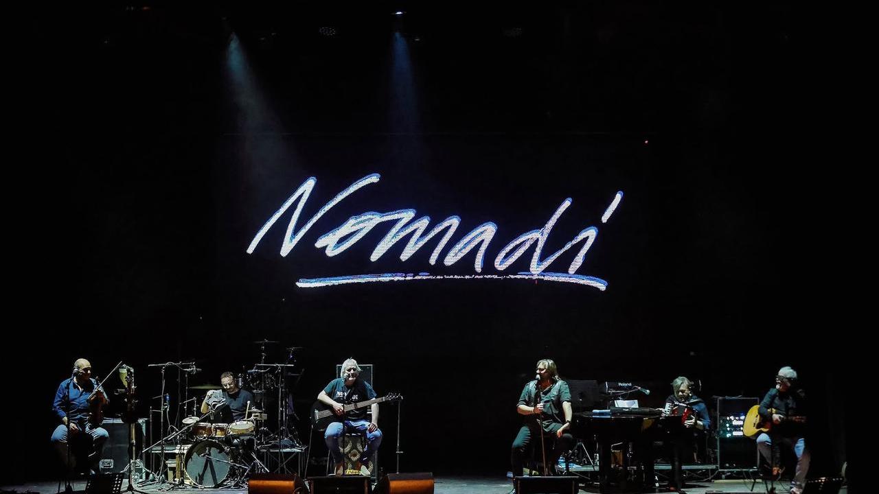 Ultimo “Mercoledì da leoni” con il concerto dei Nomadi, maxi schermo per i Mondiali e incontro con l’egittologo Christian Greco