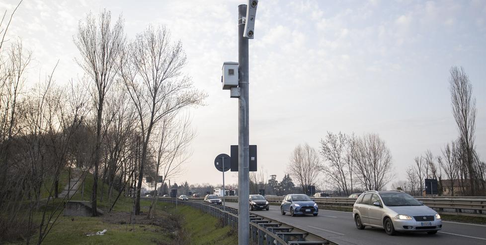 
	L'autovelox all'uscita 6 della tangenziale Carducci

