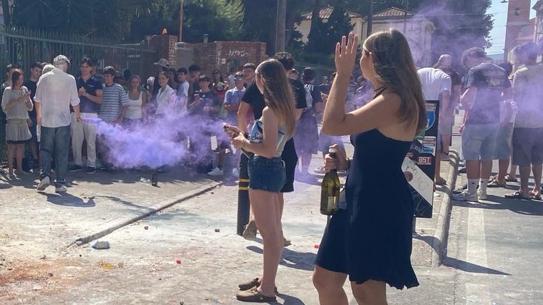 Livorno e i suoi centisti (e con lode) tra fiori, spumante e farina: i nomi dei 92 studenti