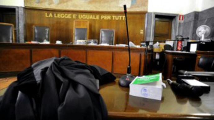Lucca, conti pignorati e sotto processo per una vendita, ma la colpa era dell’avvocato: «Non lo ha difeso»<br>
