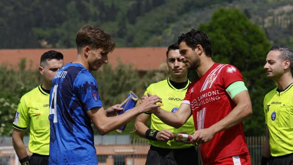 Edoardo Marzierli, a destra, all'ultimo incrocio col Prato al Lungobisenzio