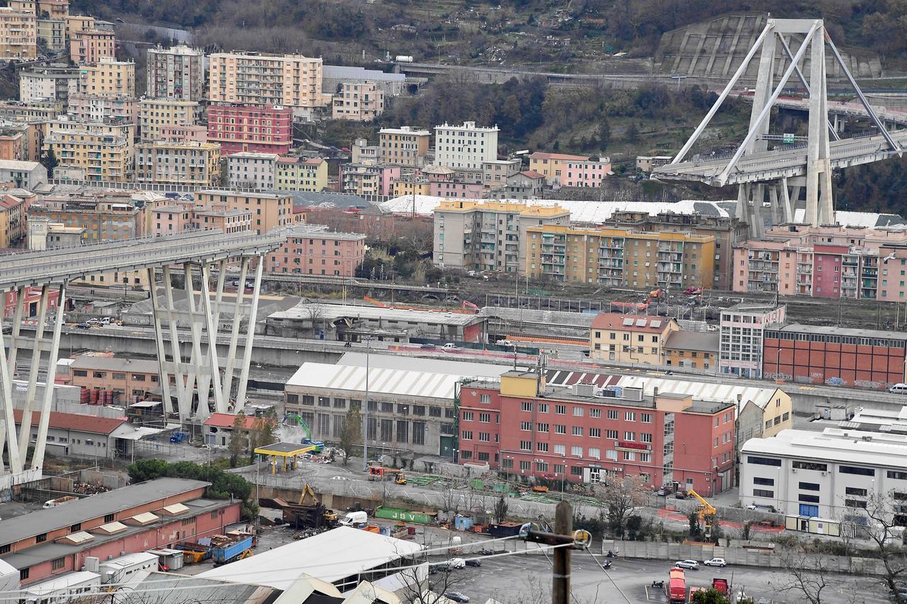 
	Il ponte Morandi crollato&nbsp;

