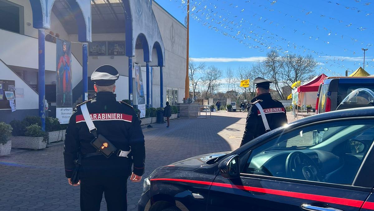 Novellara, violenta spedizione punitiva nel tempio Sikh: tra gli aggressori il fratello