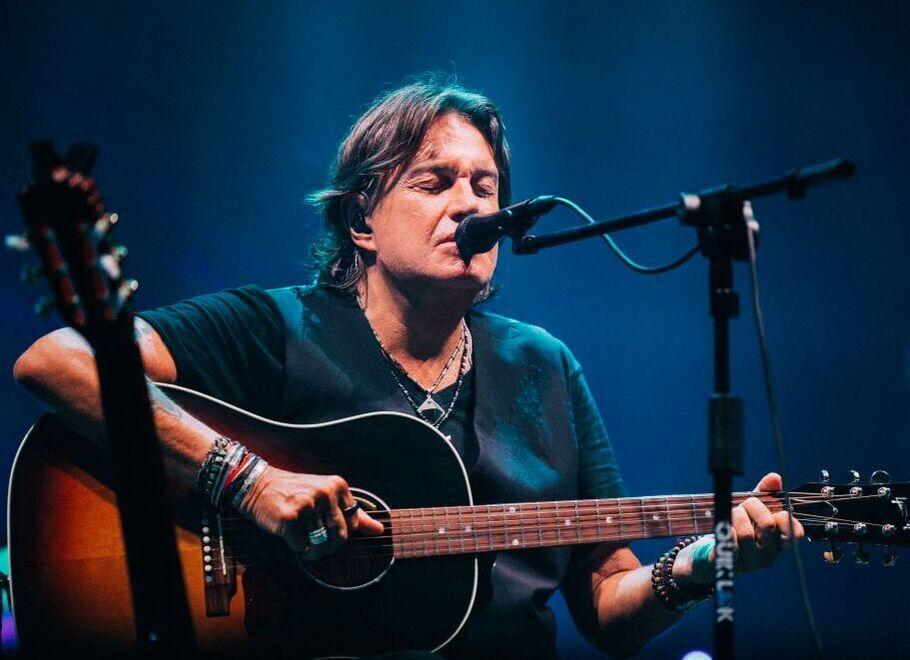 Cristiano De Andrè: «In Sardegna ho trovato la serenità»