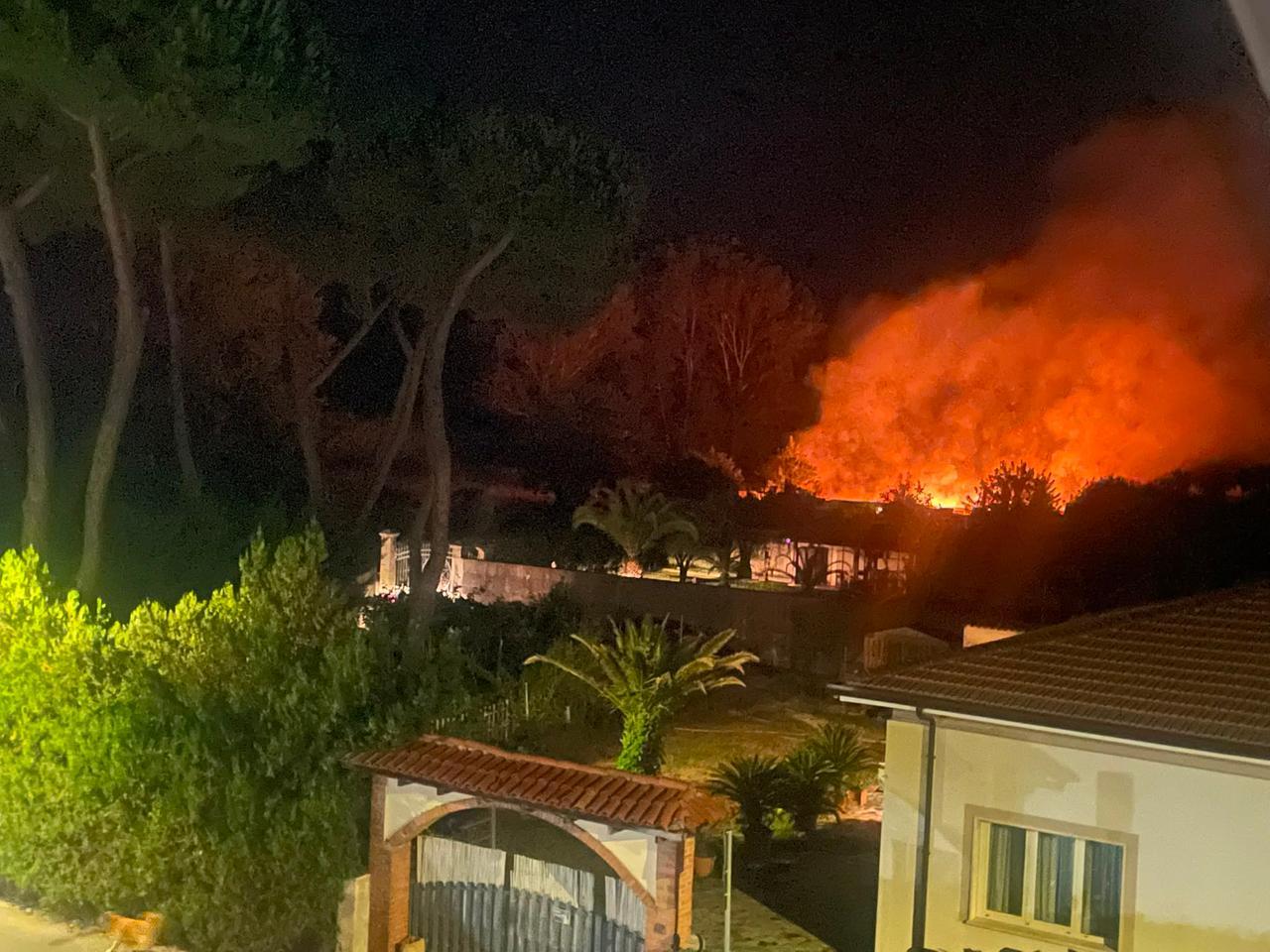 
	L'incendio

