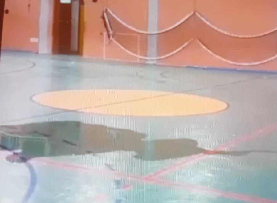 Camigliano, certezze sui lavori al tetto della palestra