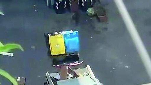 Prato, Targetti sul caso degli spazzini che hanno mescolato i rifiuti: «Licenziarli è ipocrita»