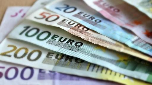 Da Satispay a PayPal, ecco le app per inviare soldi a parenti e amici senza rischiare con il Fisco