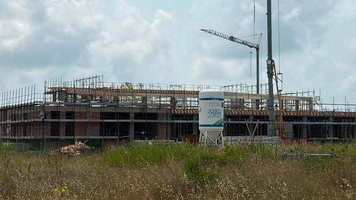 Viareggio, sotto sequestro il cantiere della piscina<br>