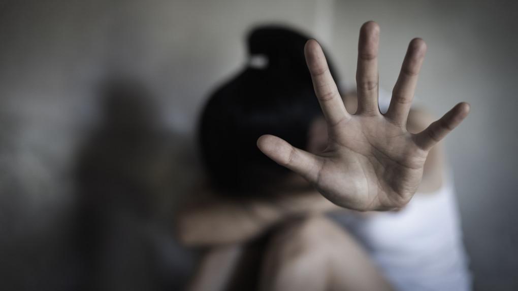 Una donna picchiata (foto di repertorio)