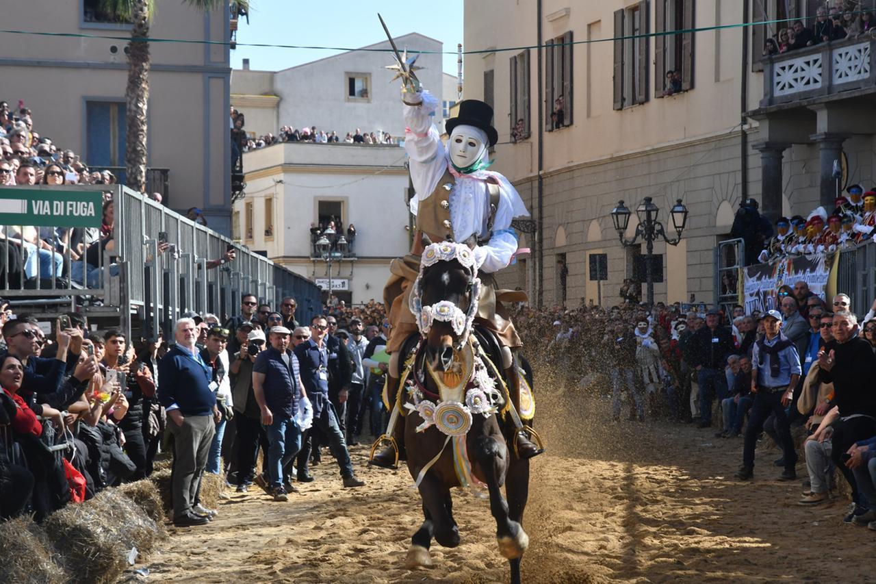 La Sartiglia di scena a Sulmona, l’occasione è europea