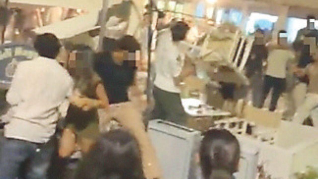 Una maxi rissa a colpi di sedie e bici nel quartiere vip di Forte dei Marmi – Cos’è successo
